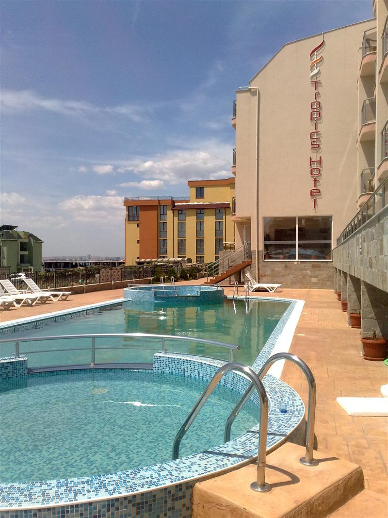 Tropics Hotel سفيتي فلاس المظهر الخارجي الصورة